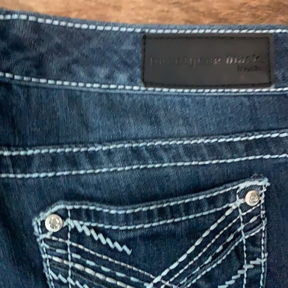 Twentyone Black by rue 21 - Picture 2 of 4